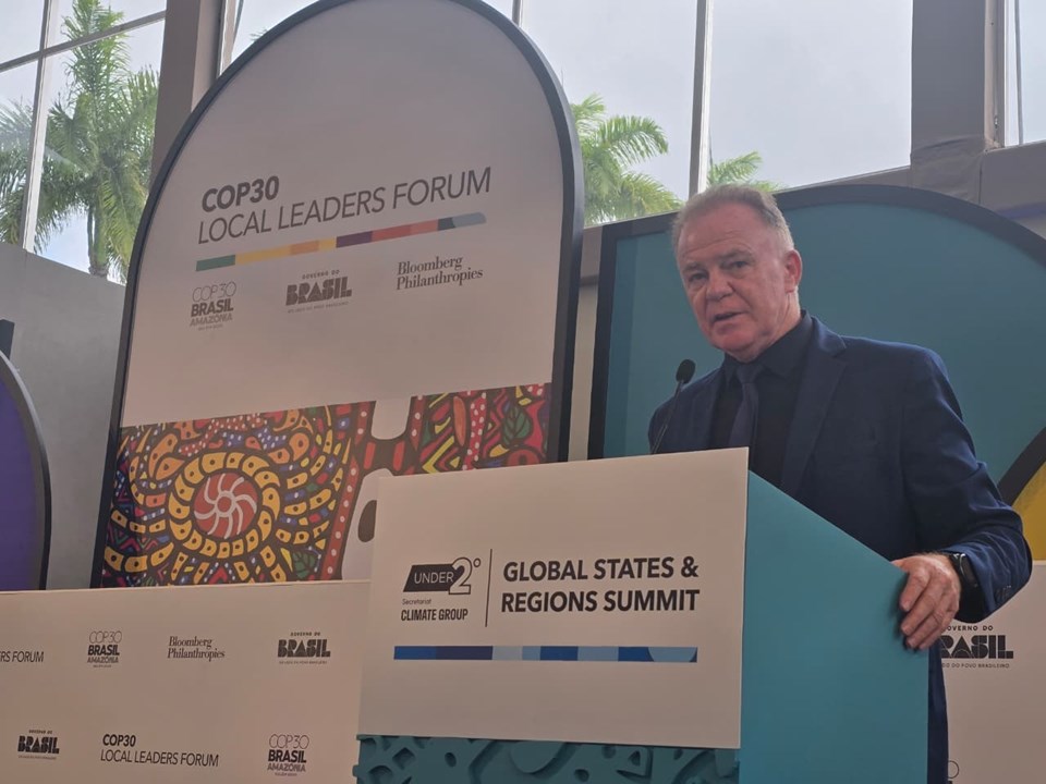 Leia mais sobre o artigo Governador destaca ações climáticas estaduais durante fórum da COP30 no Rio de Janeiro